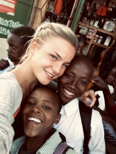 Gillian als Volontär in Afrika-Kenia!