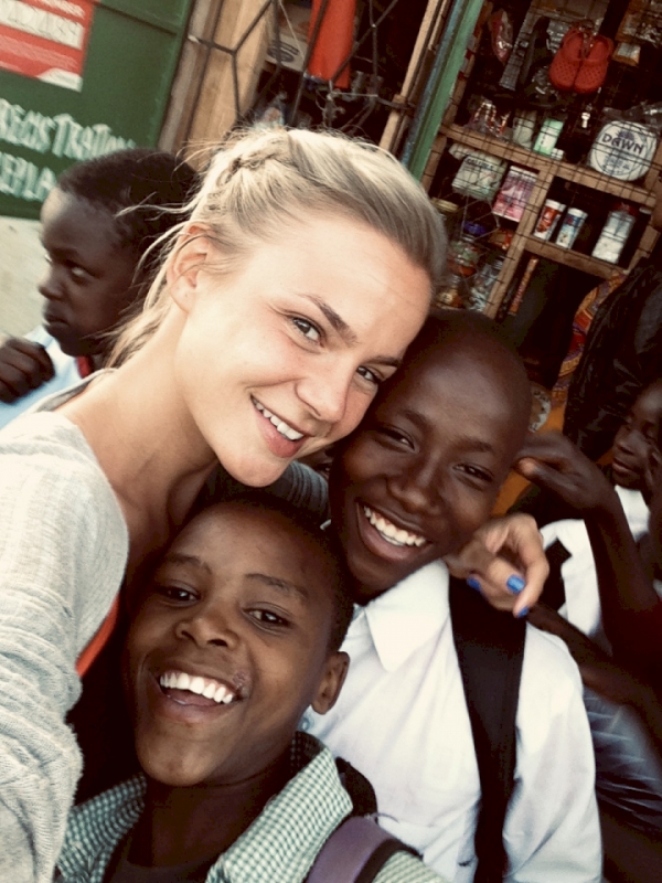Gillian as a Volunteer in Africa-Kenya!